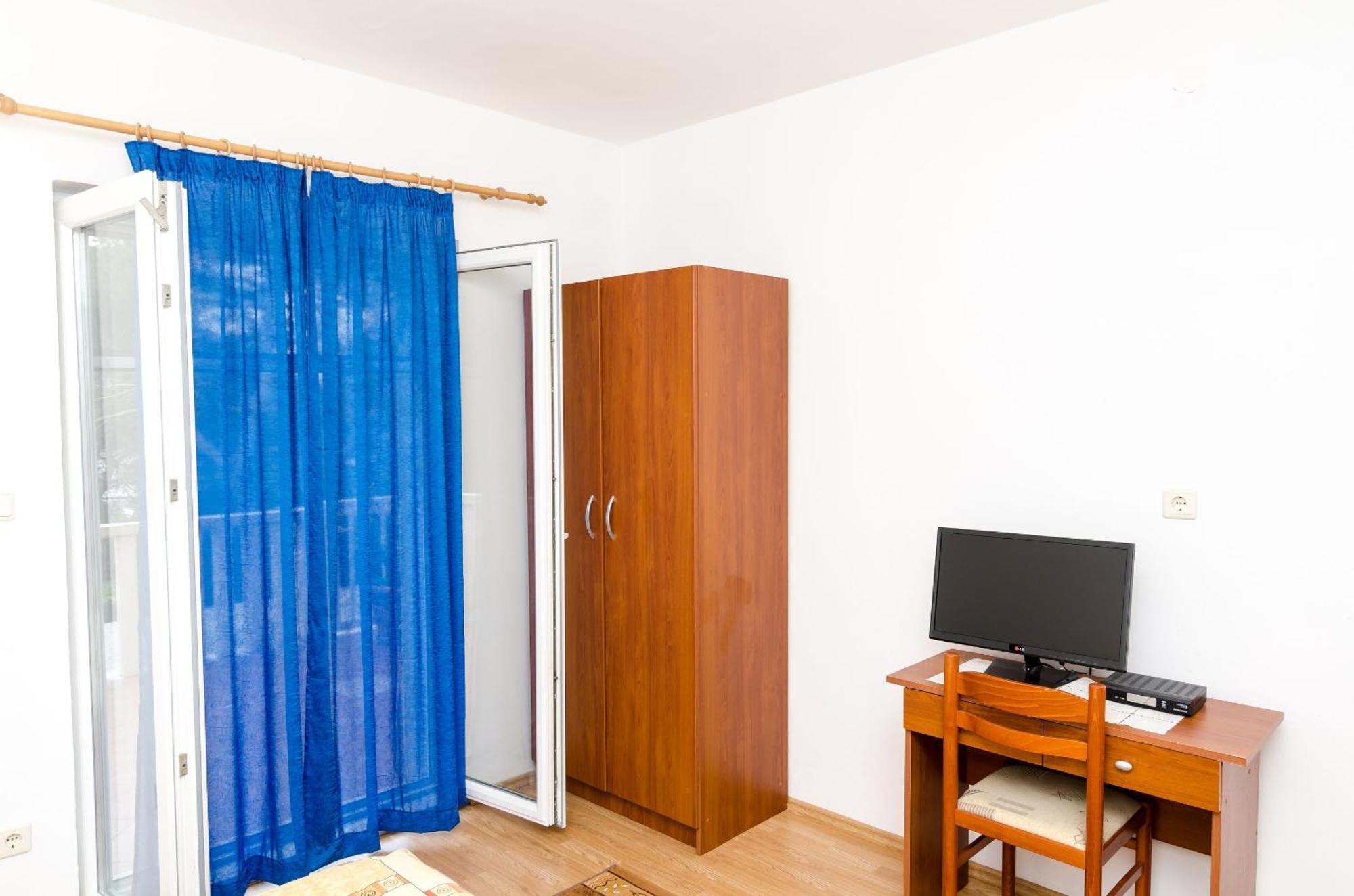 Rooms Karla Polače الغرفة الصورة